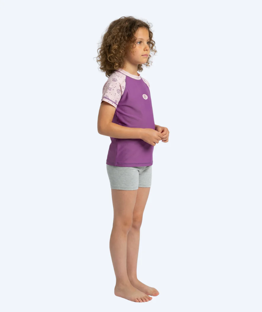 Watery koszulka UV dla dzieci - Brandman Rashguard z krótkimi rękawami - Różowo/fioletowa - Image 5