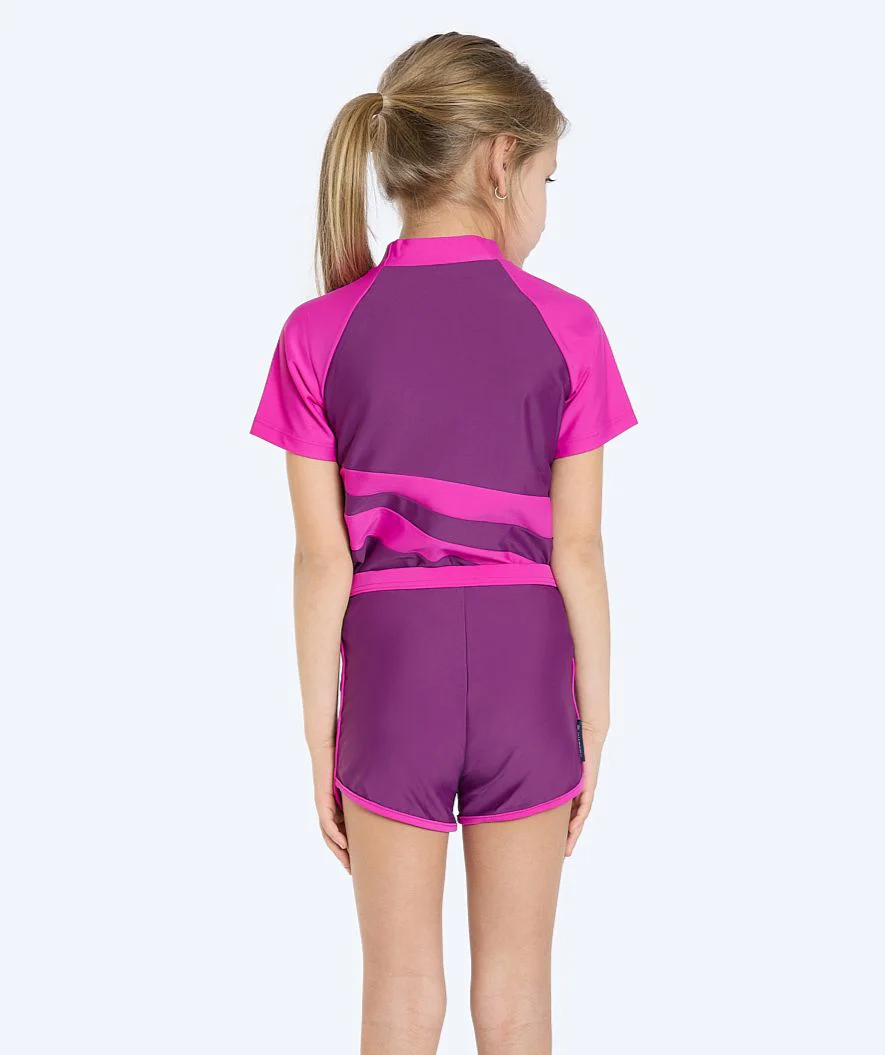 Watery koszulka UV dla dzieci - Manami Rashguard z krótkimi rękawami - Fioletowa - Image 2