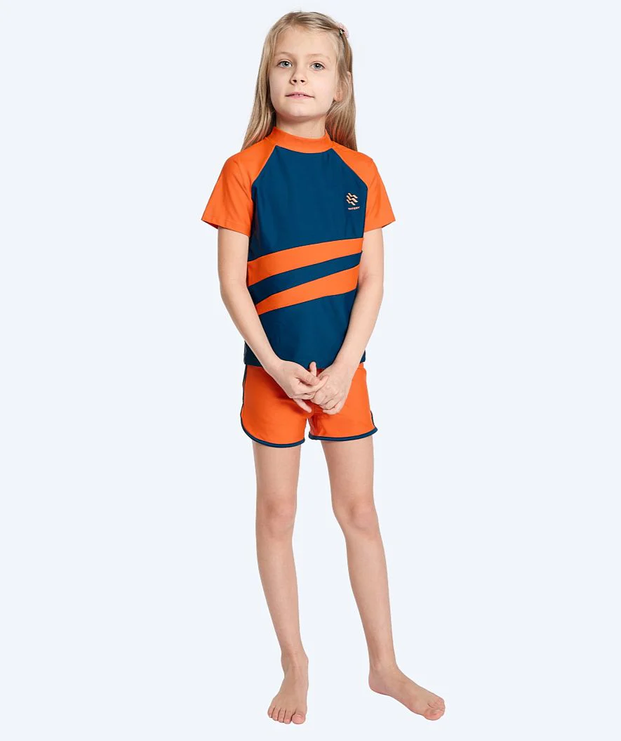 Watery koszulka UV dla dzieci - Manami Rashguard z krótkimi rękawami - Pomarańczowo/niebieska - Image 4