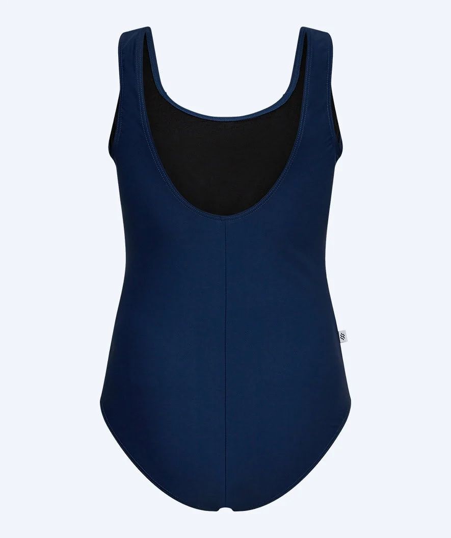 Watery strój kąpielowy dla kobiet plus size - Tamaya U-Back - Ciemnoniebieski/biały - Image 8