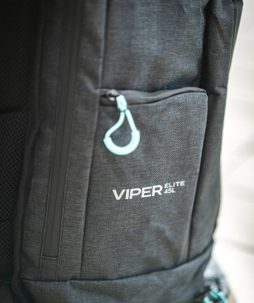 Watery torba pływacka - Viper Elite 45L - Czarna/jasnoniebieska - Image 19