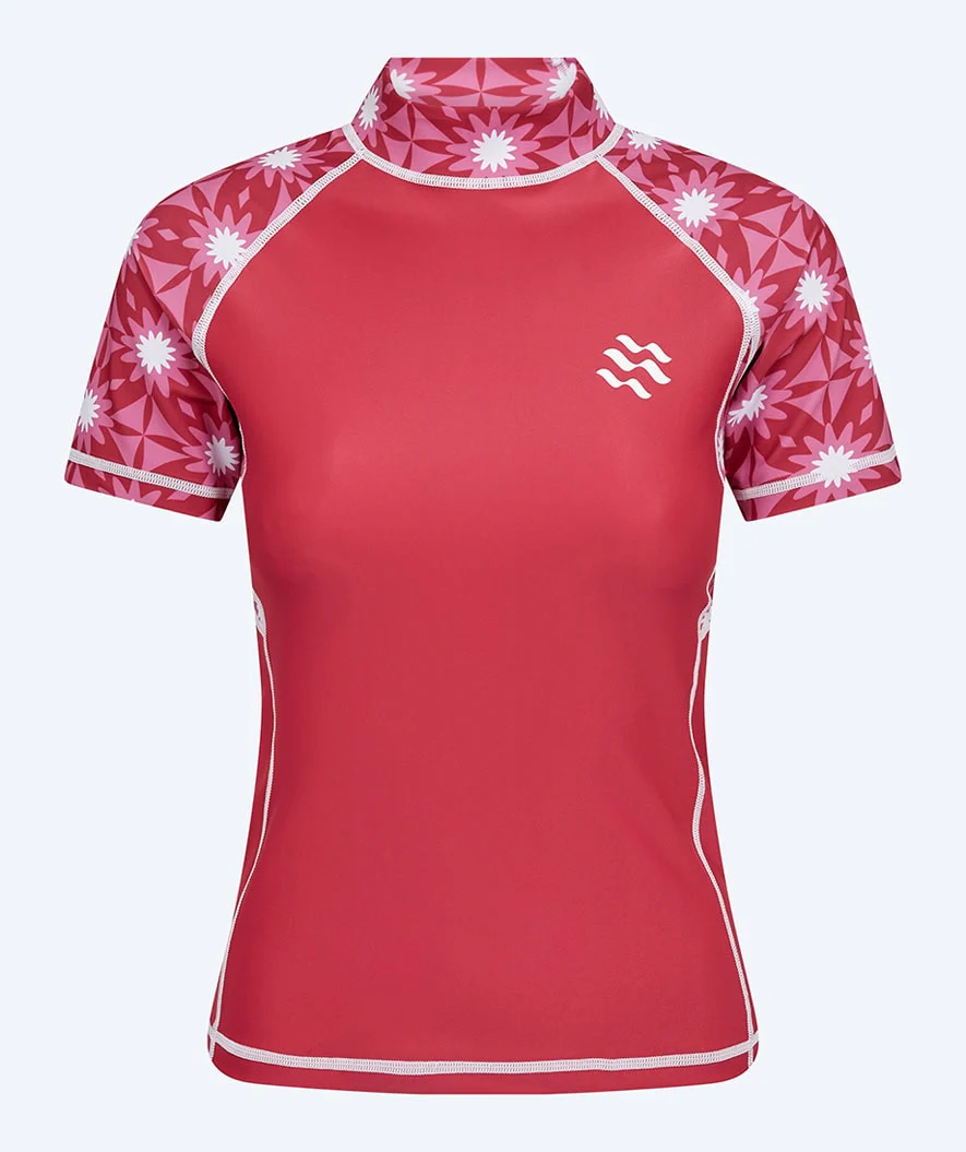 Watery koszulka UV dla kobiet - Aiko Kortærmet Rashguard - Różowy/ciemnoczerwony - Image 3
