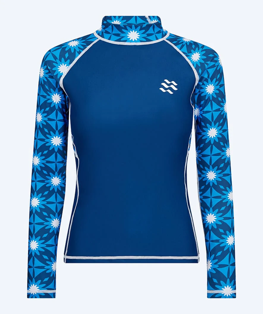 Watery koszulka UV dla kobiet - Aiko Langærmet Rashguard - Niebieski/Ciemnoniebieski - Image 3