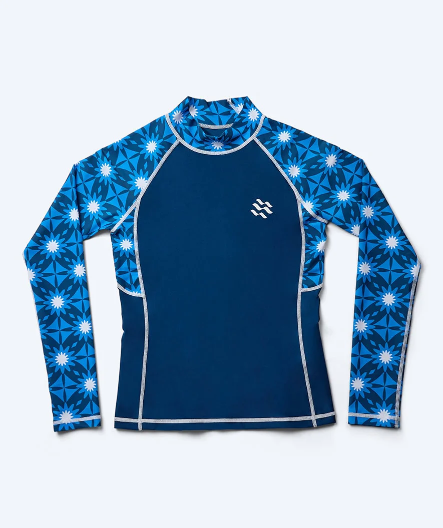 Watery koszulka UV dla kobiet - Aiko Langærmet Rashguard - Niebieski/Ciemnoniebieski - Image 4